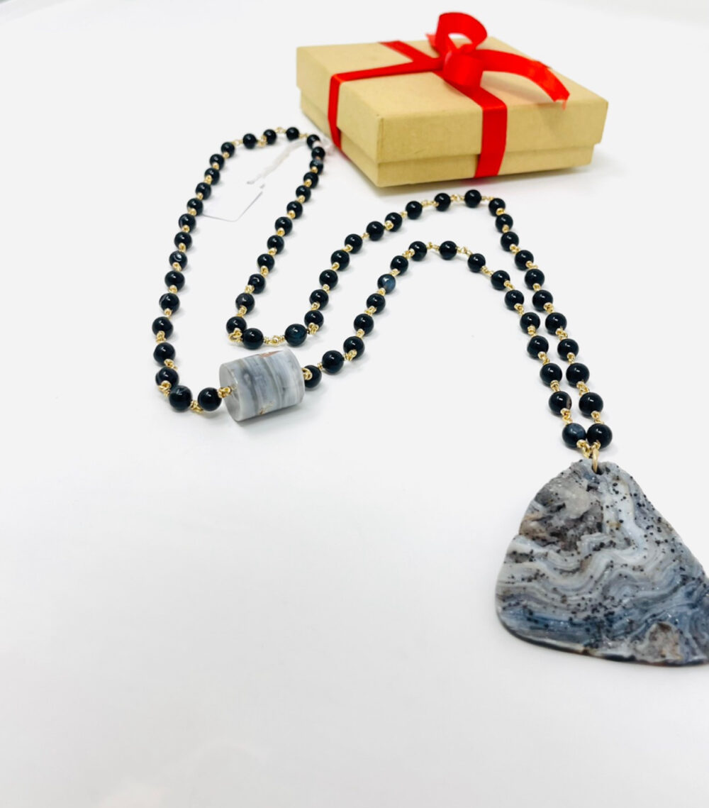 Onyx chain necklace with Agate Druzy