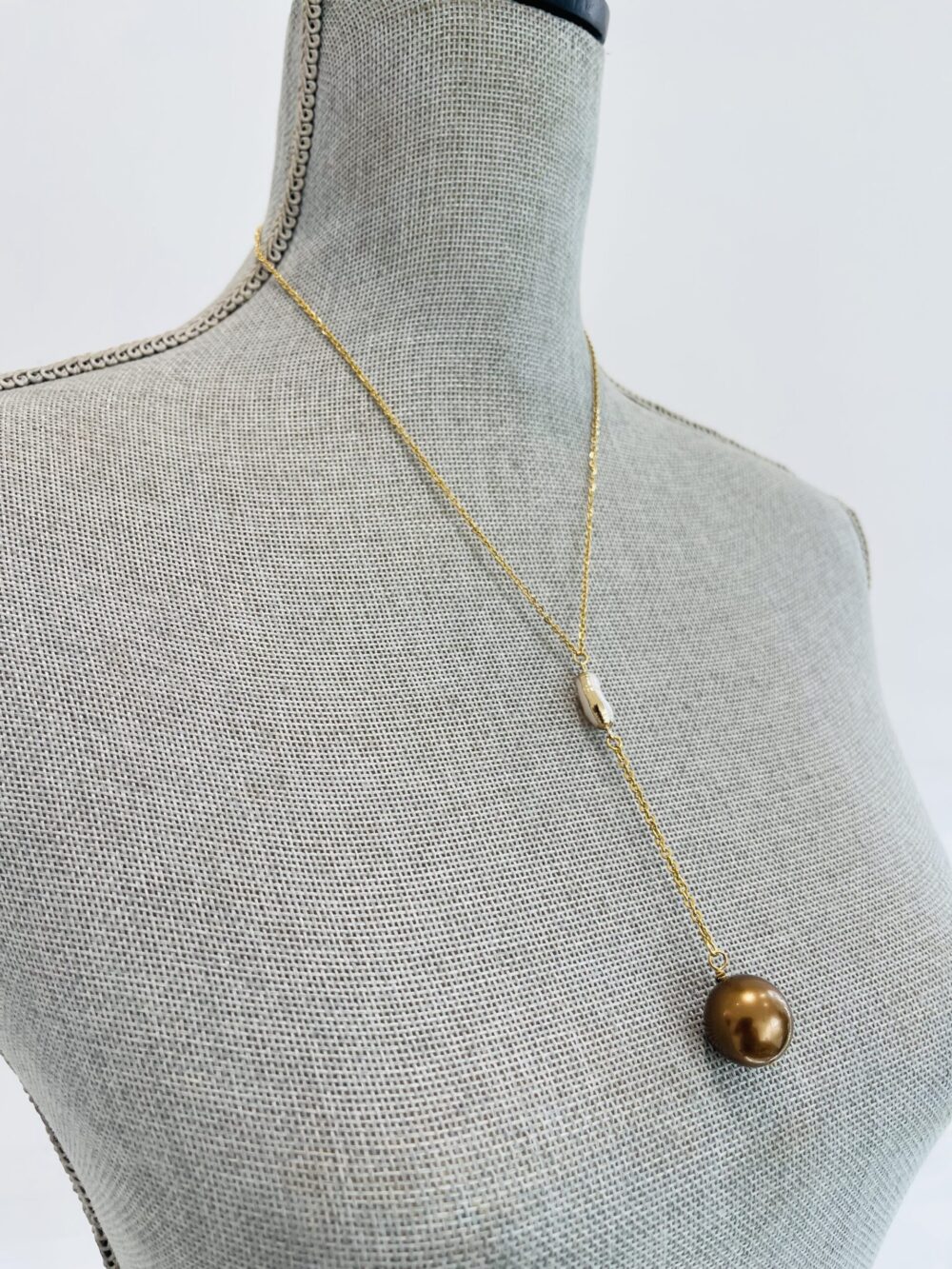 Pearl drop necklace - Image 2