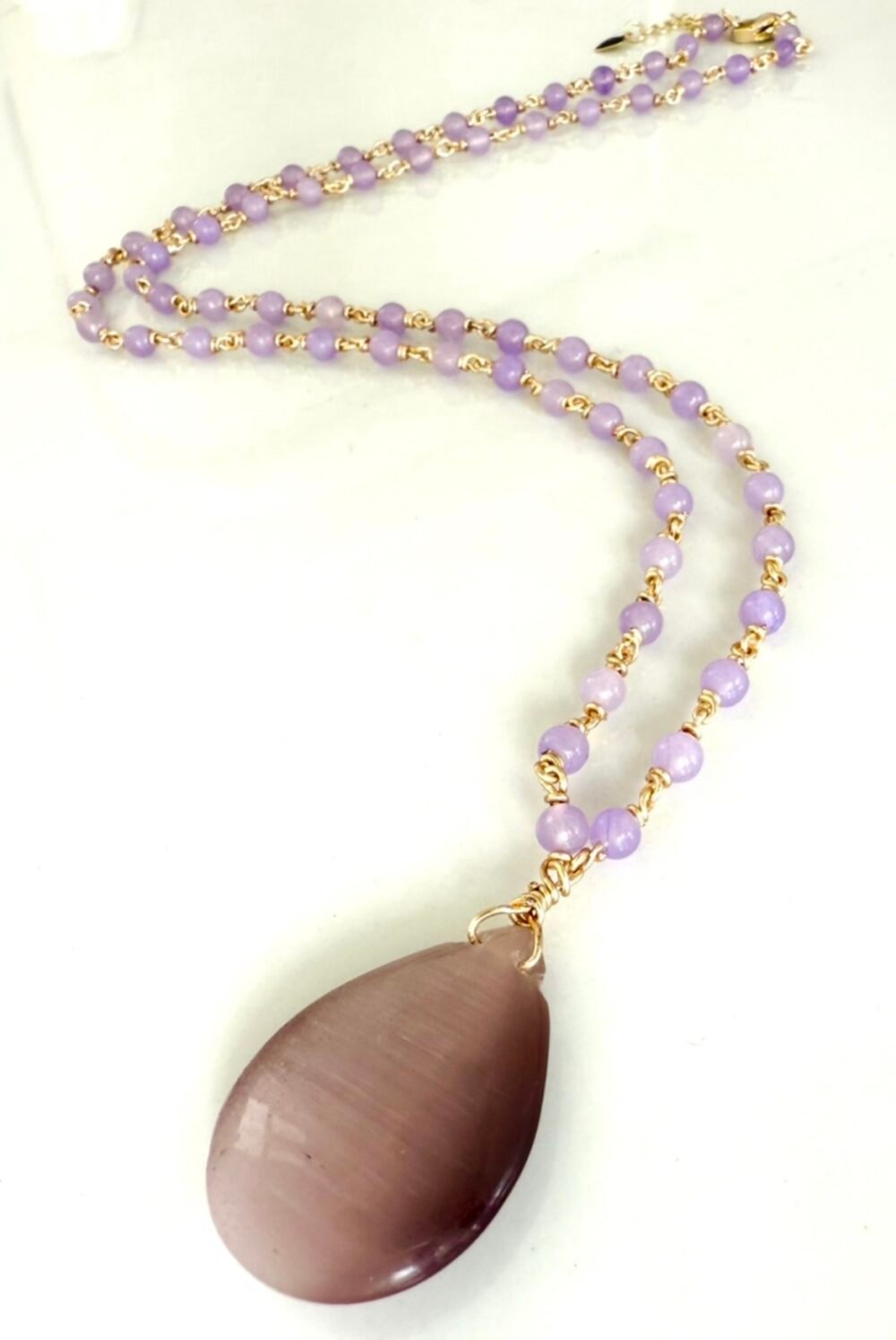Beaded chain teardrop necklace Lilac