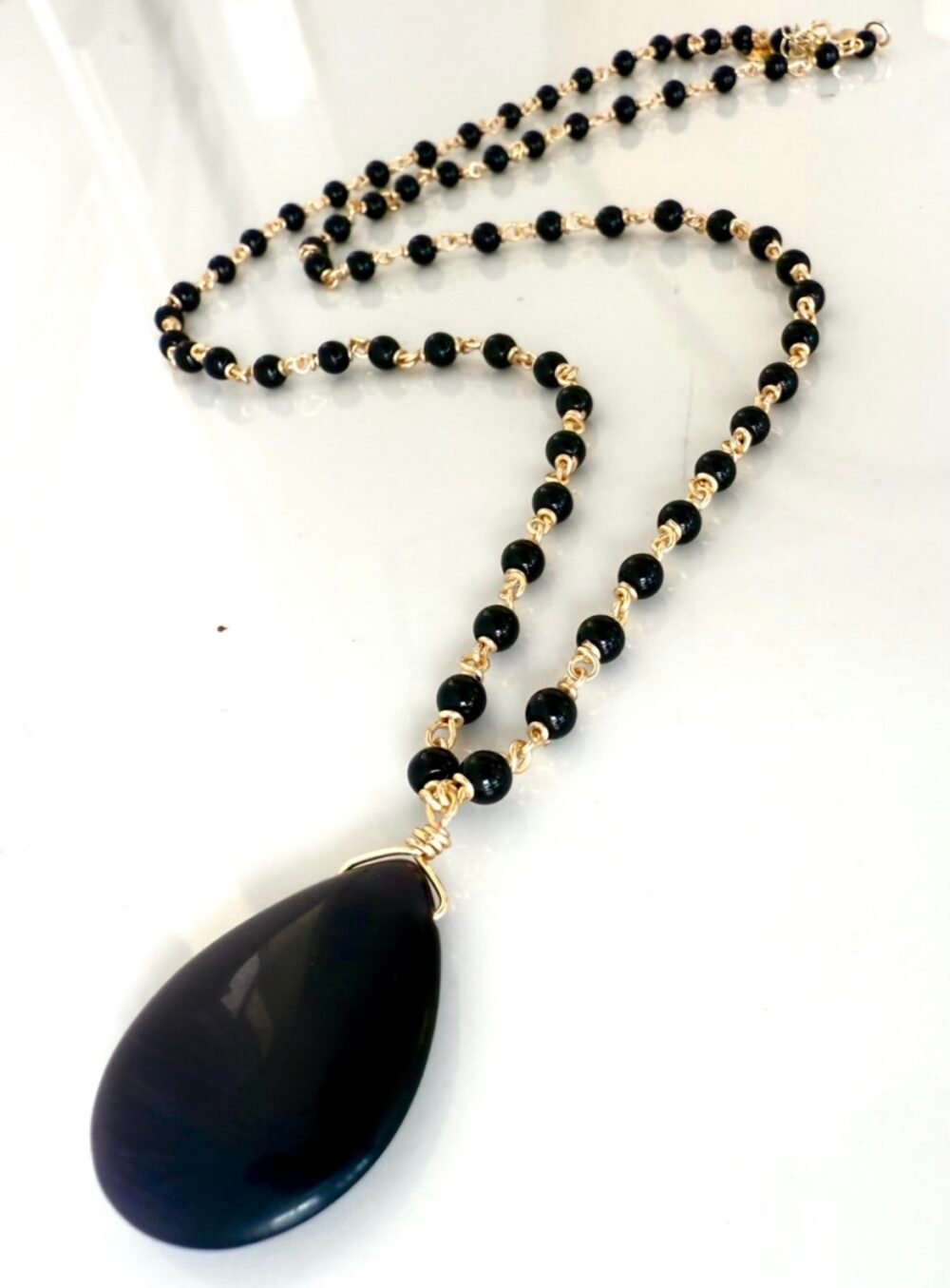 Beaded chain teardrop necklace Black