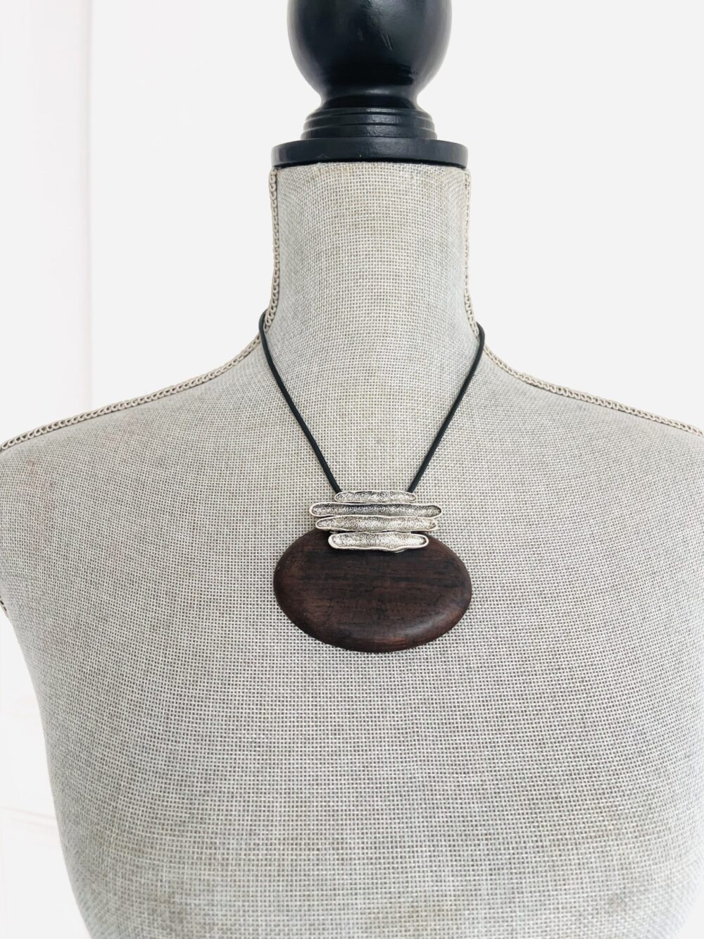 Retro boho leather cord necklace