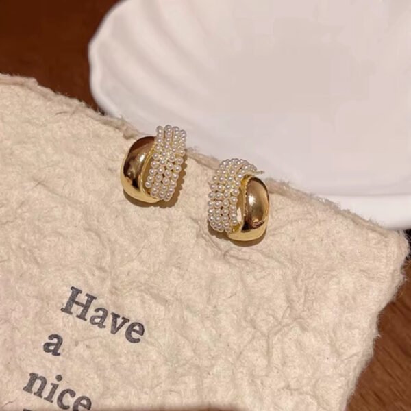 French style pearl stud earrings