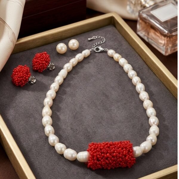 Freshwater Pearl Seeds Focal Set